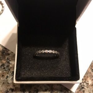 Pandora ring